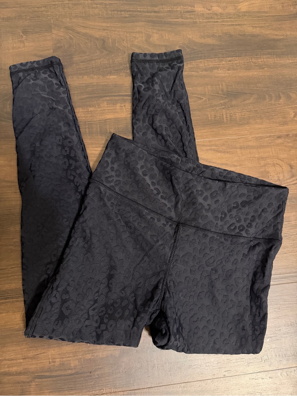 Mono B Black Textured Leggings Leopard Print Women’s Large workout